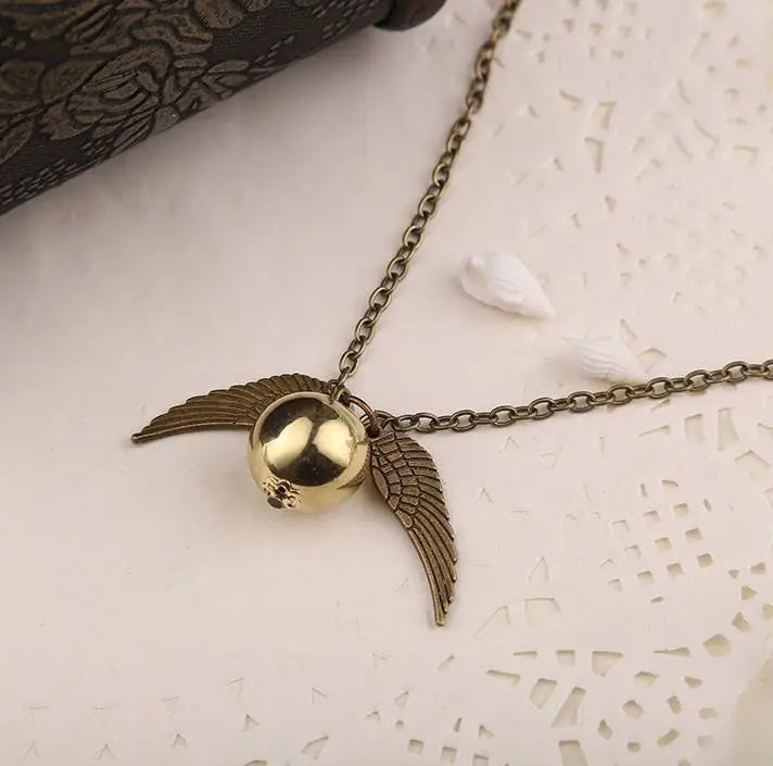 Metal Round Necklace