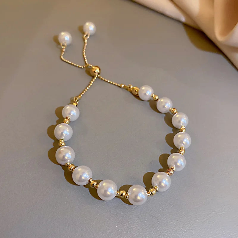 Elegant Pearl Bracelet
