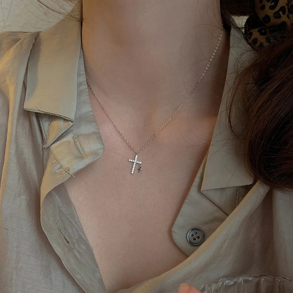 Cross Trend pendant