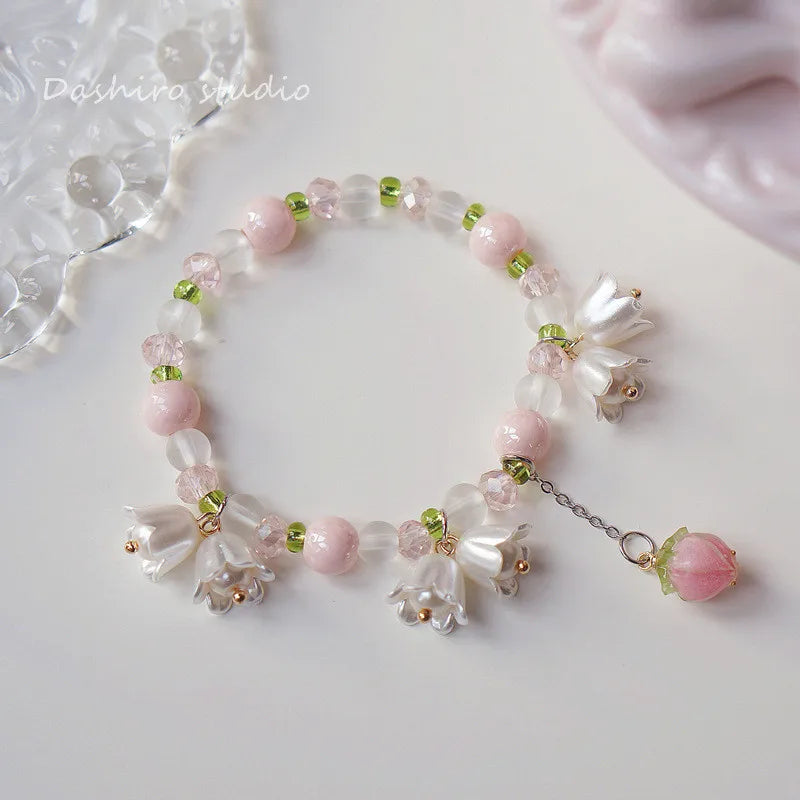 Pearl Lily Tulip Bracelet